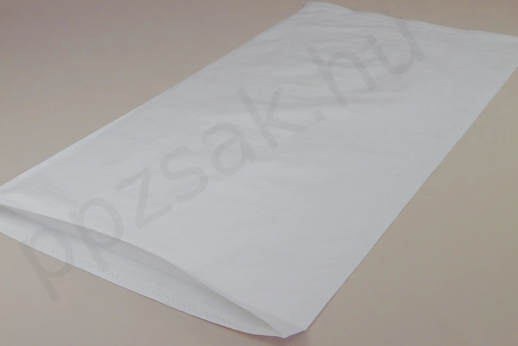 56x110 cm szájszegett pp zsák